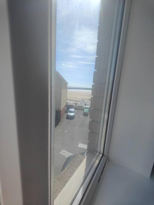 Shoreline Seaside Holiday Home Aberavon Beach Port Talbot Exterior photo
