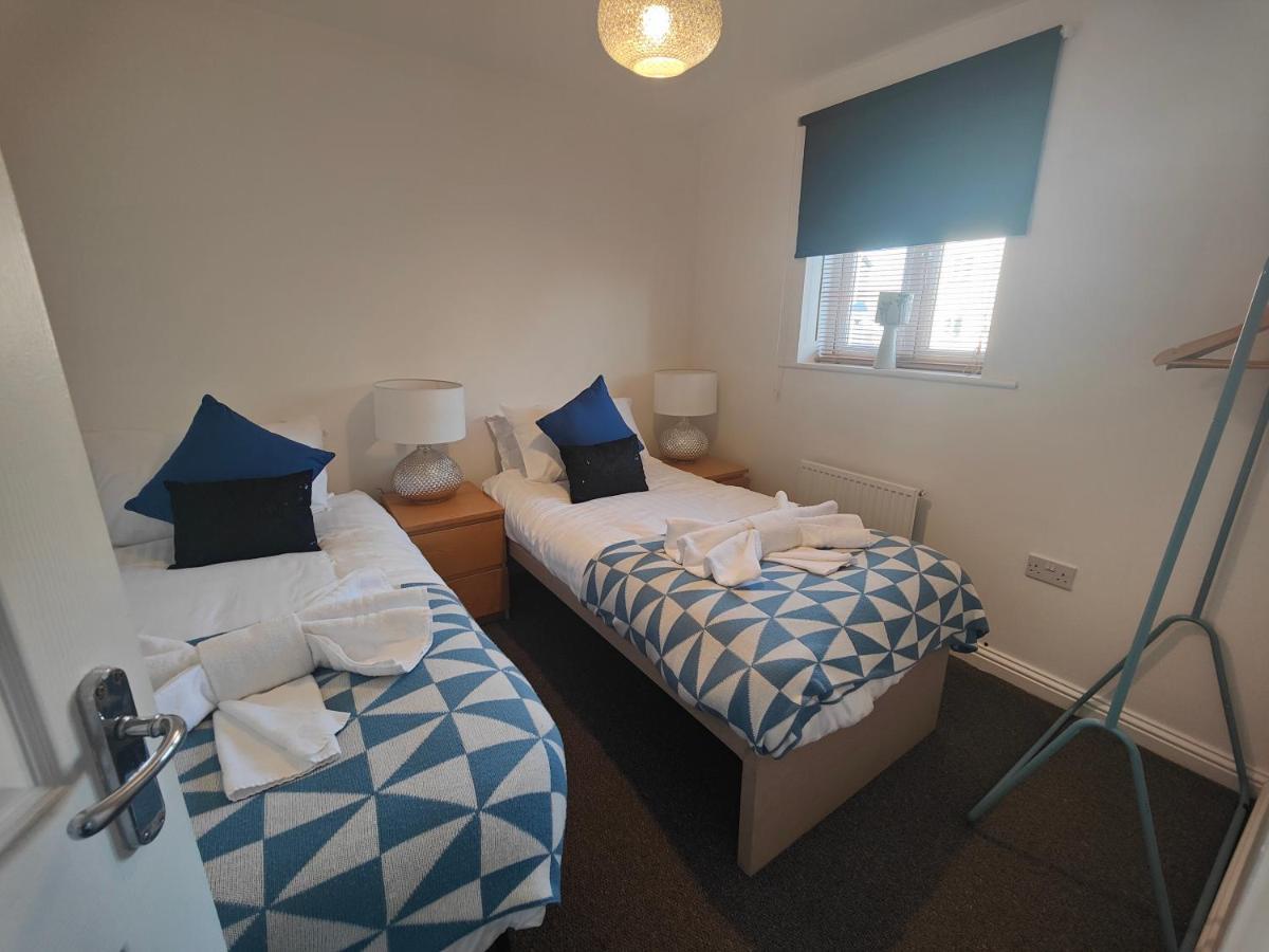 Shoreline Seaside Holiday Home Aberavon Beach Port Talbot Exterior photo