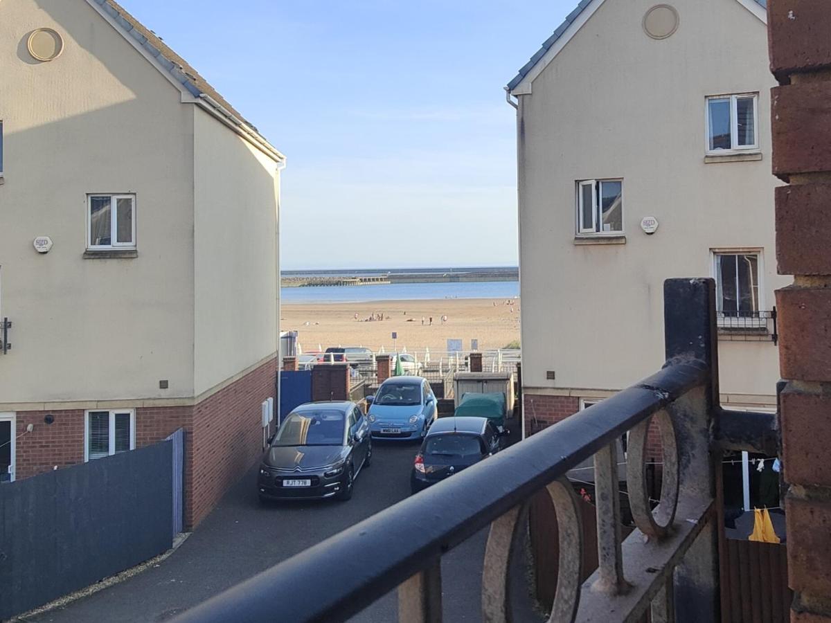 Shoreline Seaside Holiday Home Aberavon Beach Port Talbot Exterior photo